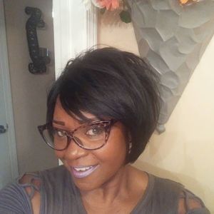 Meet your Posher, Peggy